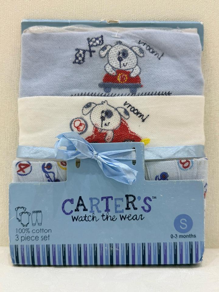 Комплект одежды Carter's для новорожденных. Новый.