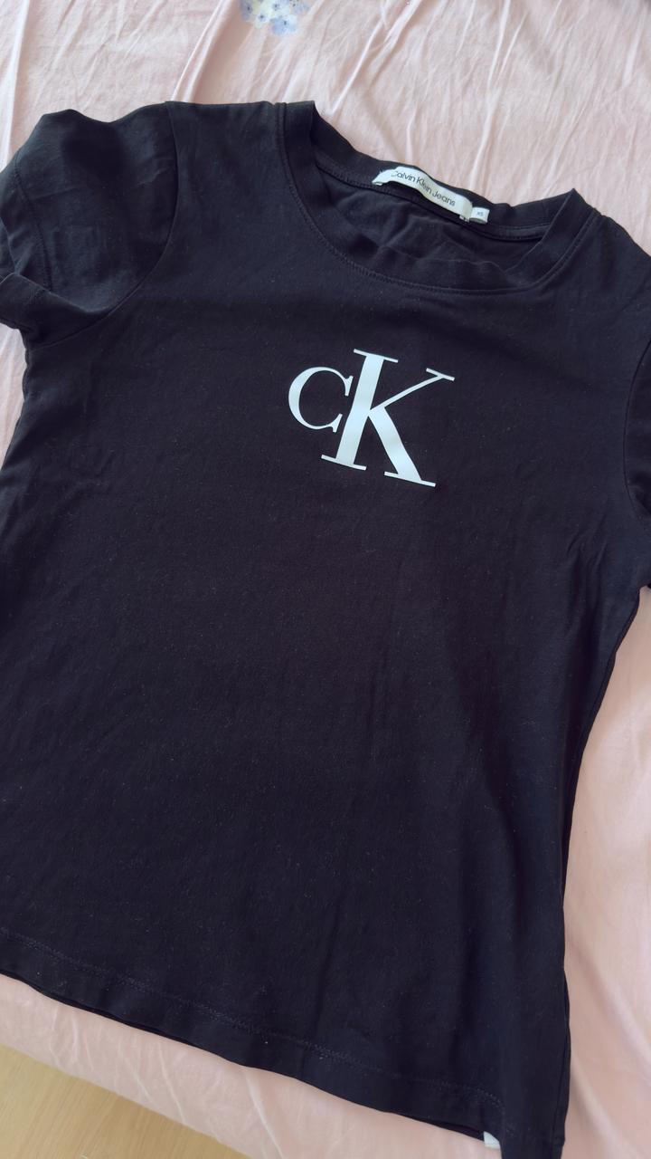 Футболка Calvin Klein