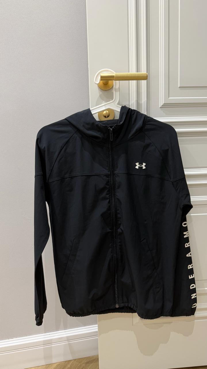 Ветровка Under Armour