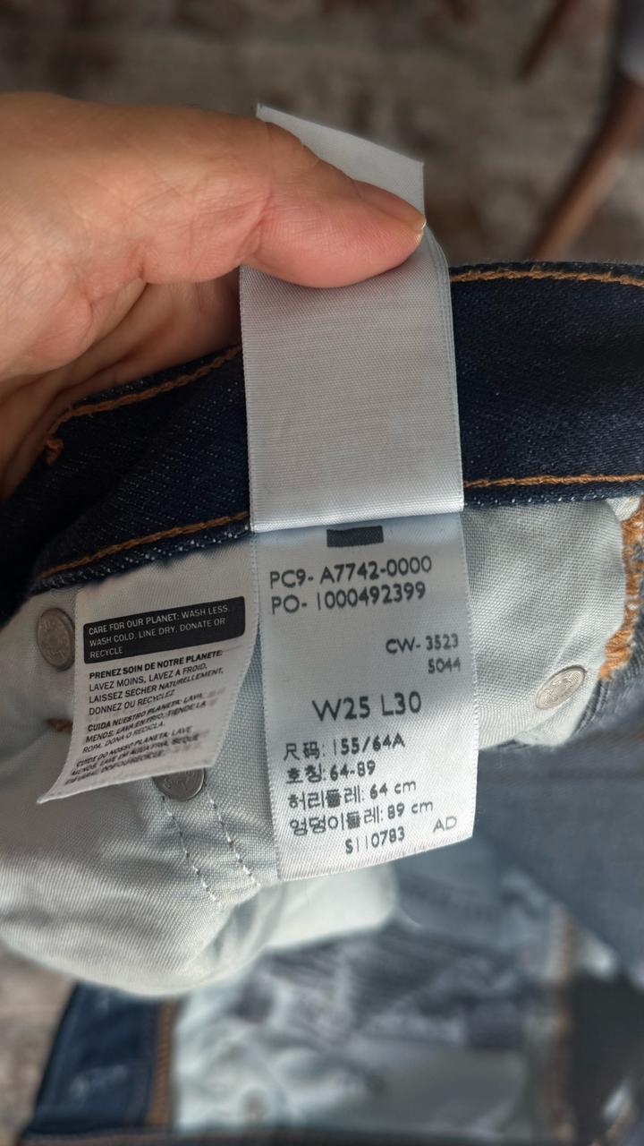 Джинсы Levi's Premium
