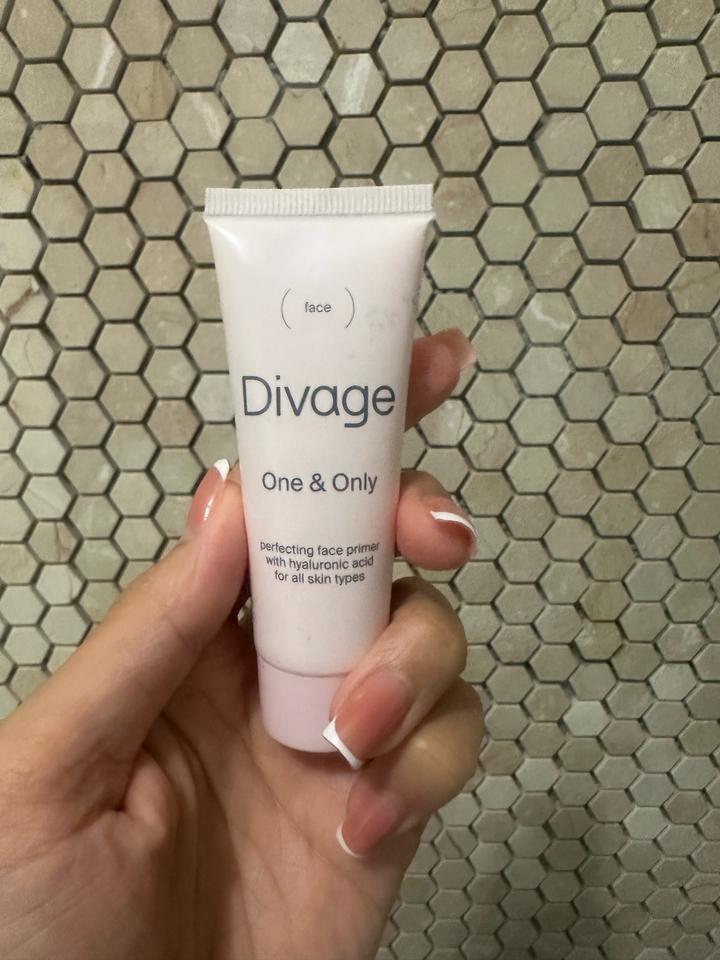 Праймер Divage One & Only