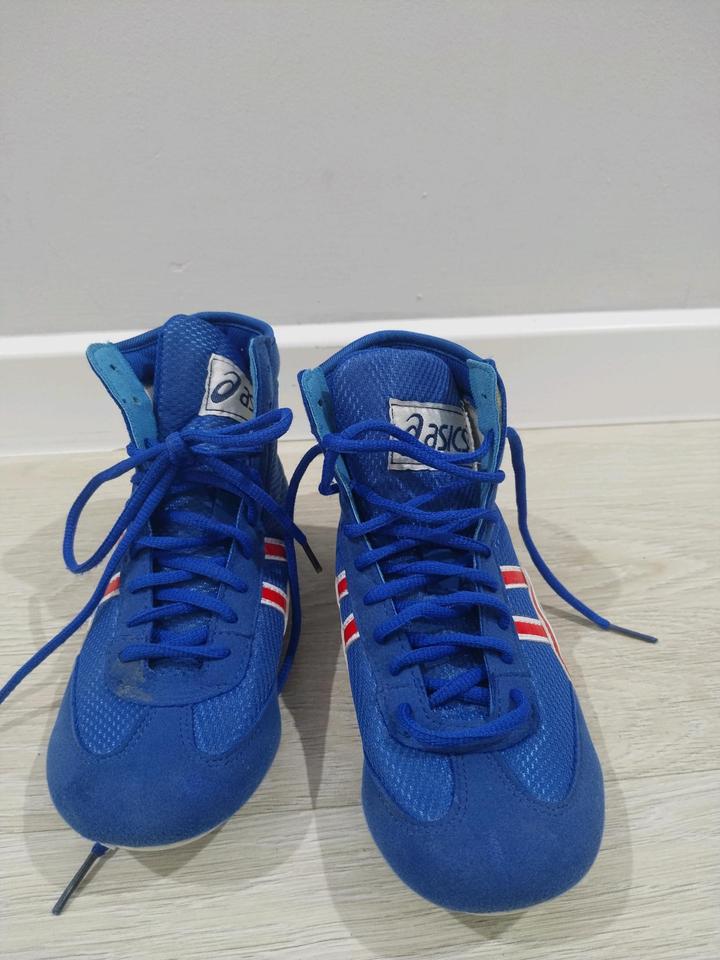 Борцовки ASICS