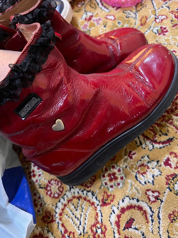 Moschino