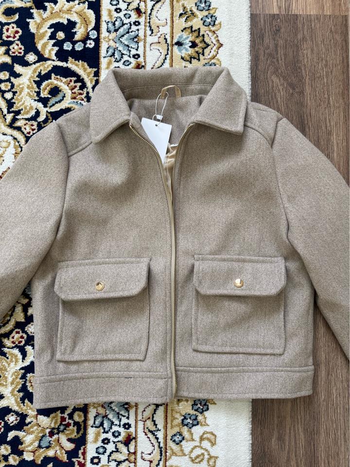 Zara Женская куртка с карманами