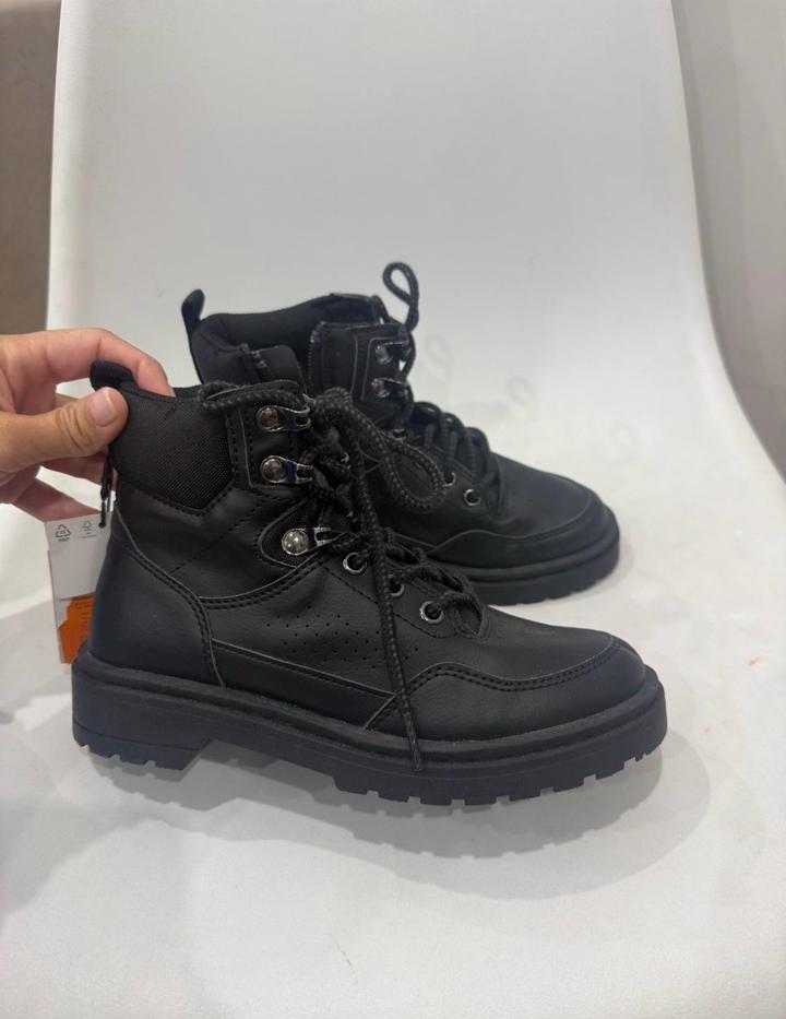 Детские ботинки ZARA для мальчика