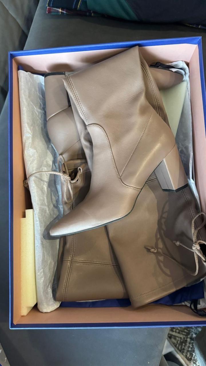 Stuart Weitzman