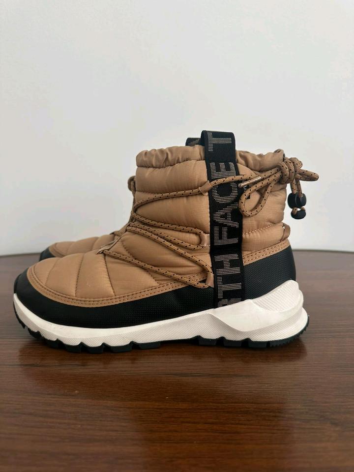 The North Face Зимняя непромокаемая обувь North Face