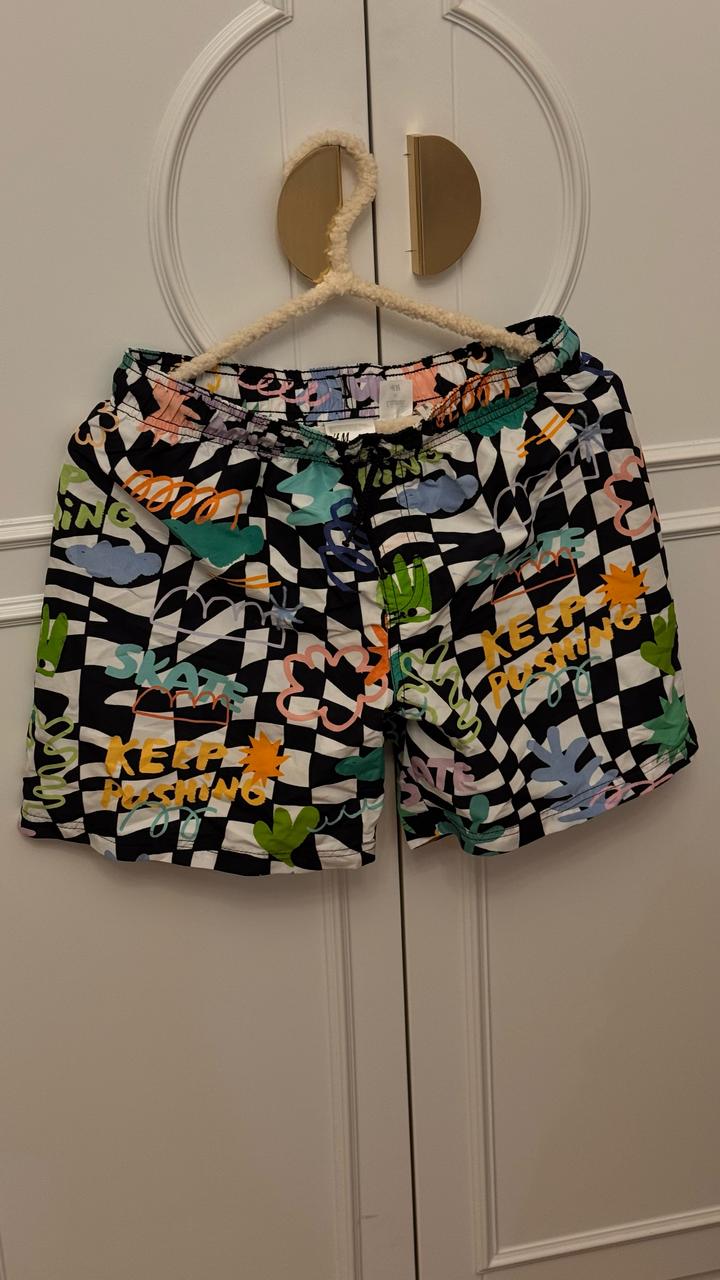 H&M