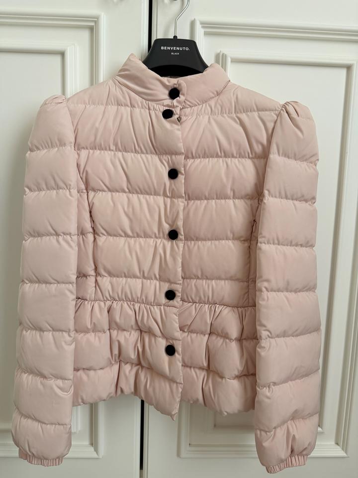 RED Valentino