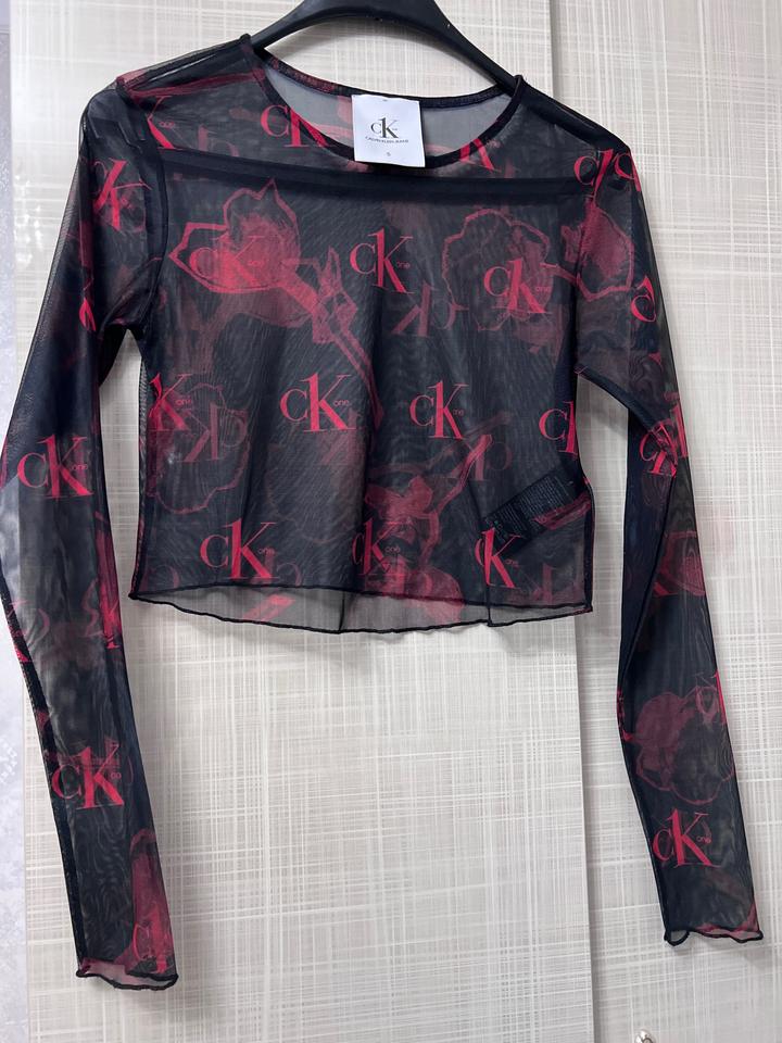 Топ Calvin Klein с длинным рукавом