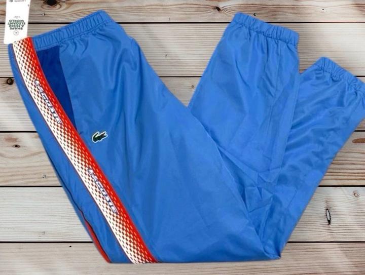 Спортивные брюки Lacoste