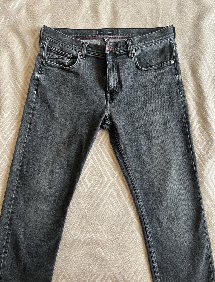 Джинсы Tommy Hilfiger Denton Straight Fit W34