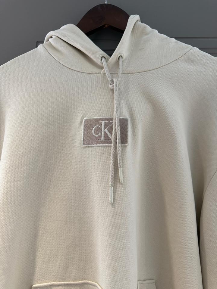 Худи Calvin Klein
