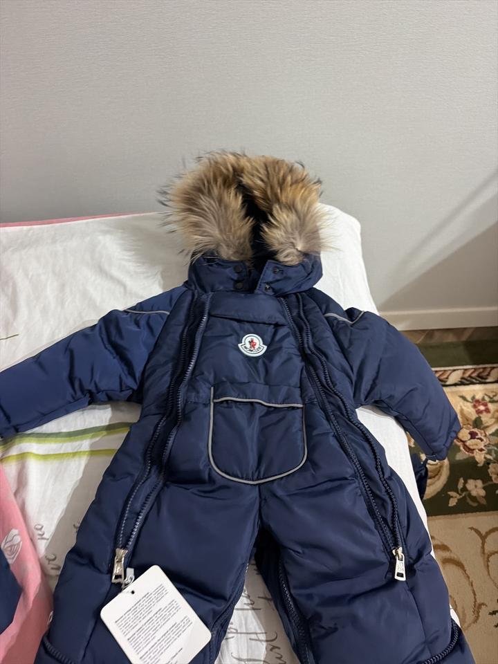 Детский комбинезон Moncler