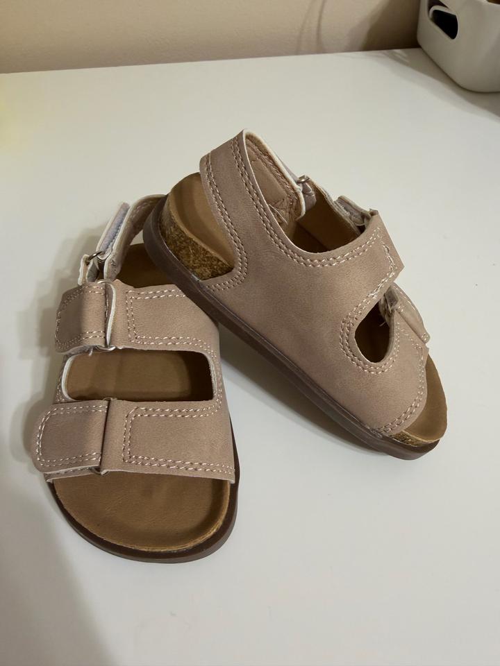 Нет бренда
