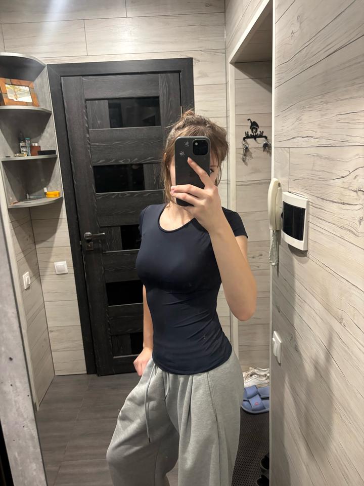 Pull & Bear футболка топик