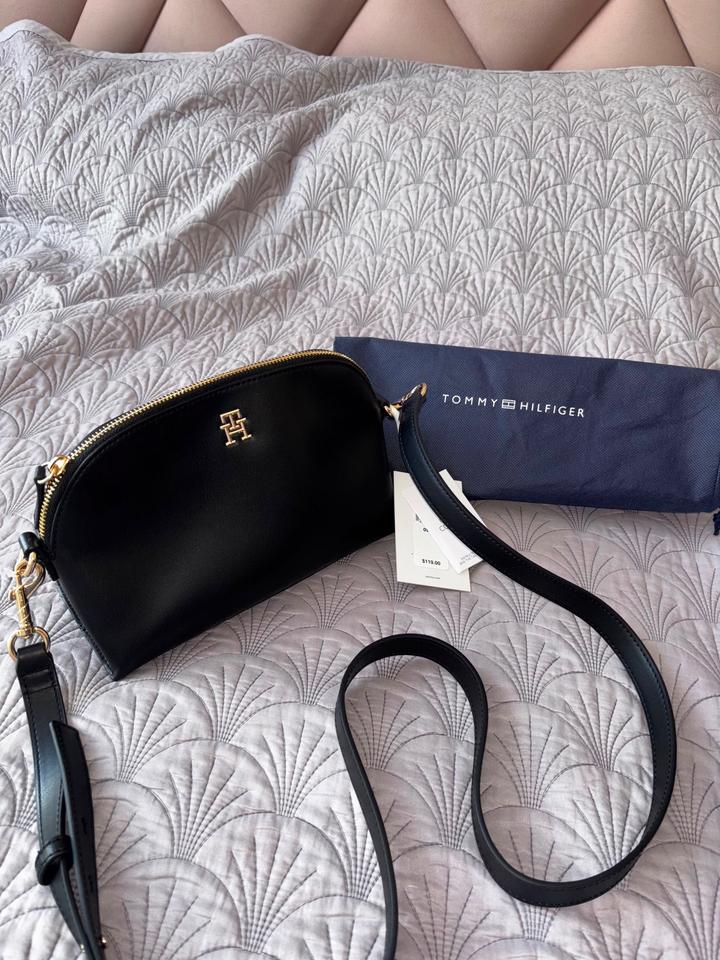 Tommy Hilfiger
