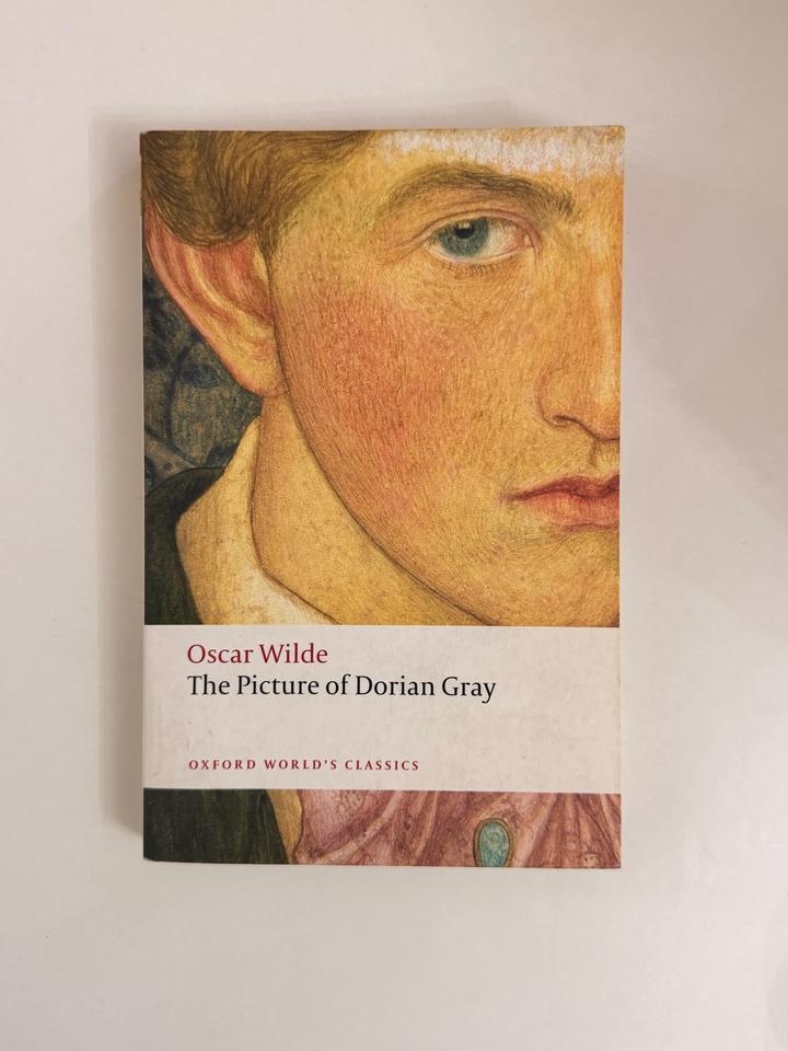 The Picture of Dorian Gray (Портрет Дориана Грей на английском)