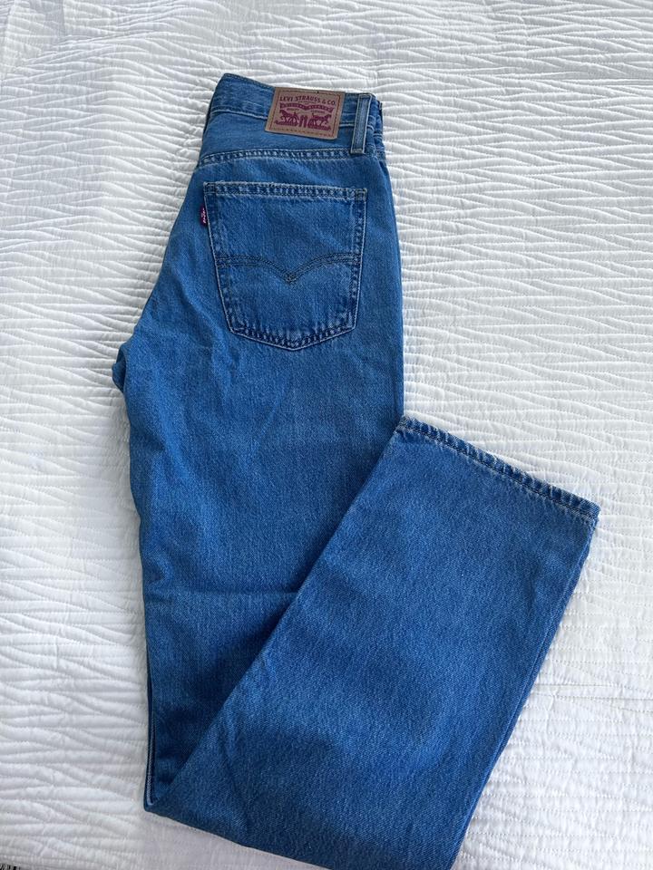 Levi's