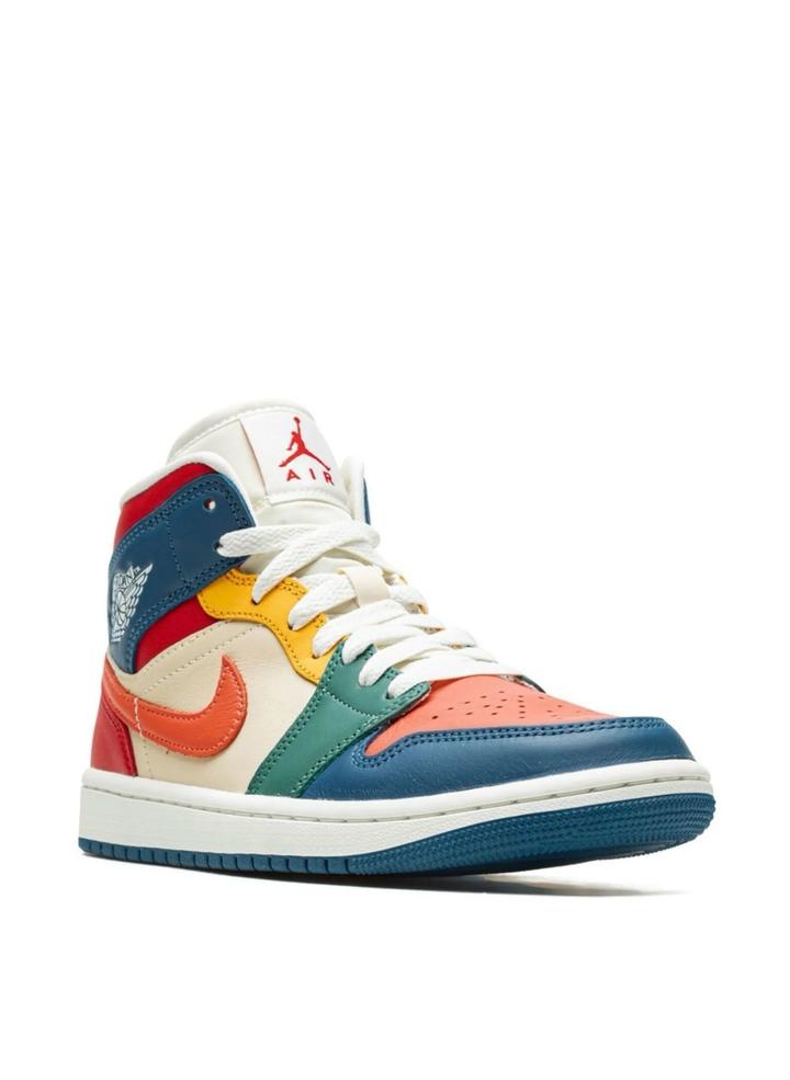 Кроссовки Jordan Air Jordan 1 Mid SE Multi-Color