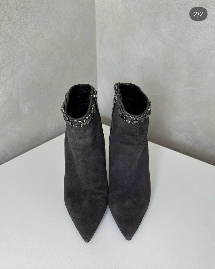 Perfect Pairs