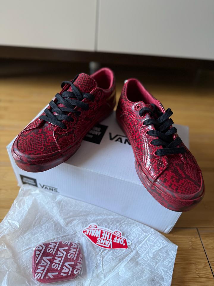 Vans