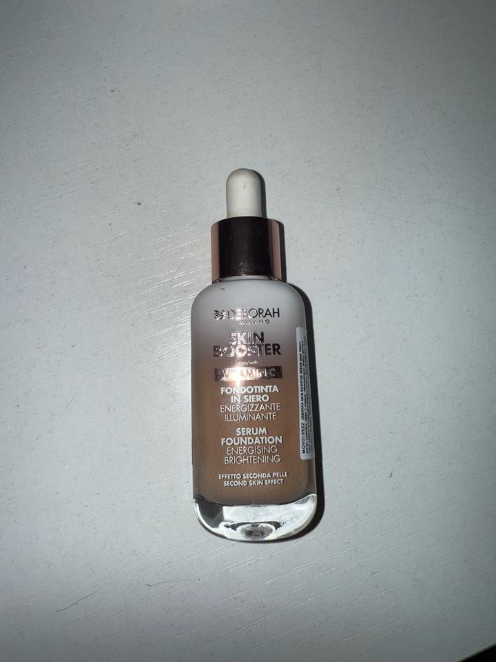 Тональная сыворотка Deborah Milano Skin Booster