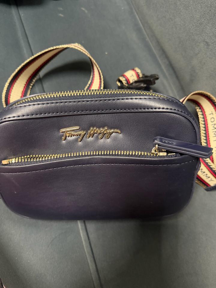 Сумка Tommy Hilfiger