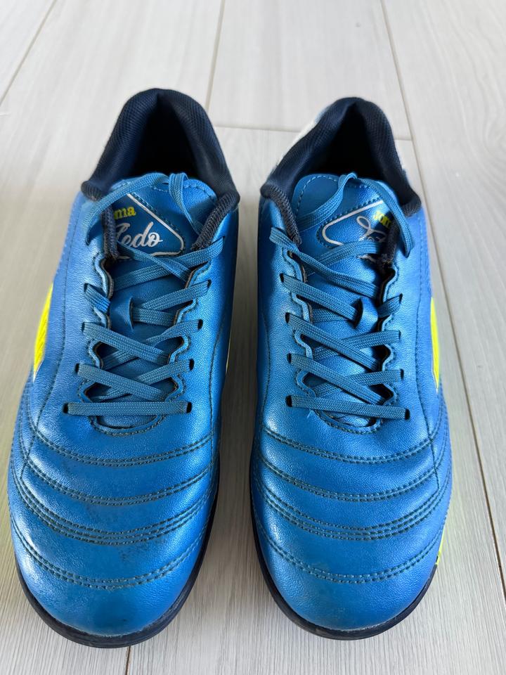 Кроссовки Joma