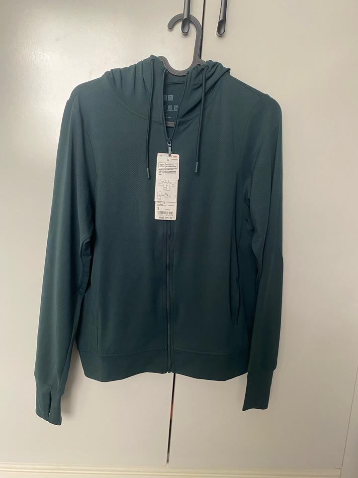 Uniqlo