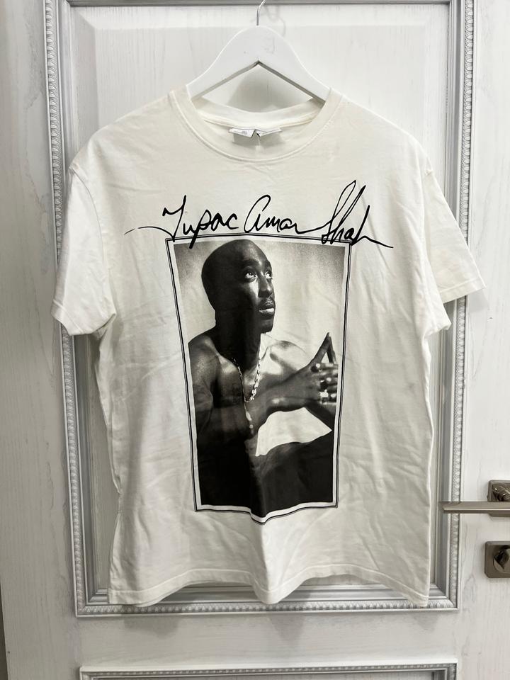 футболка 2PAC Bershka