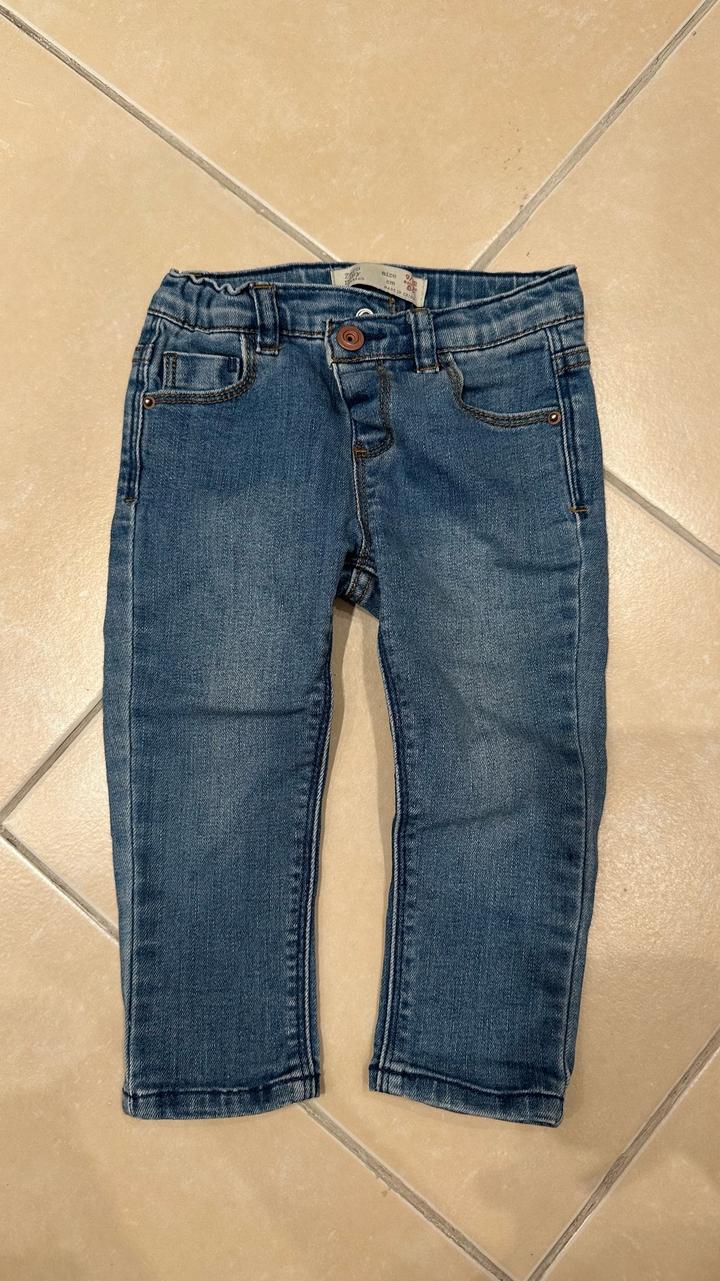 Zara Детские джинсы Зара. 80см, на 9-12 мес. В идеальном состоянии