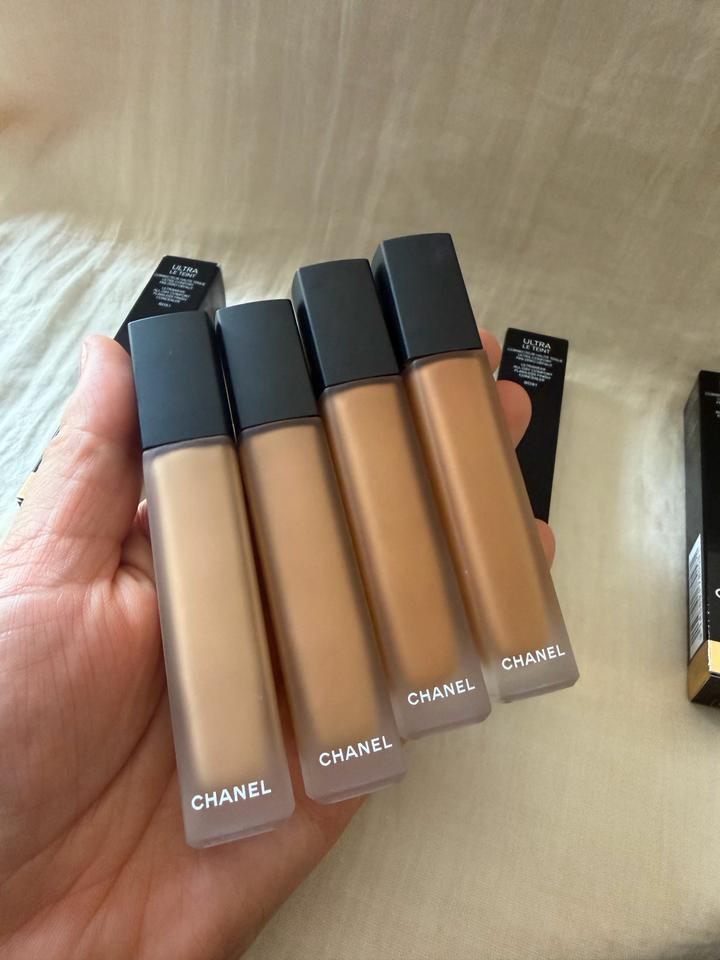 Стойкий консилер от CHANEL Ultra Le Teint.