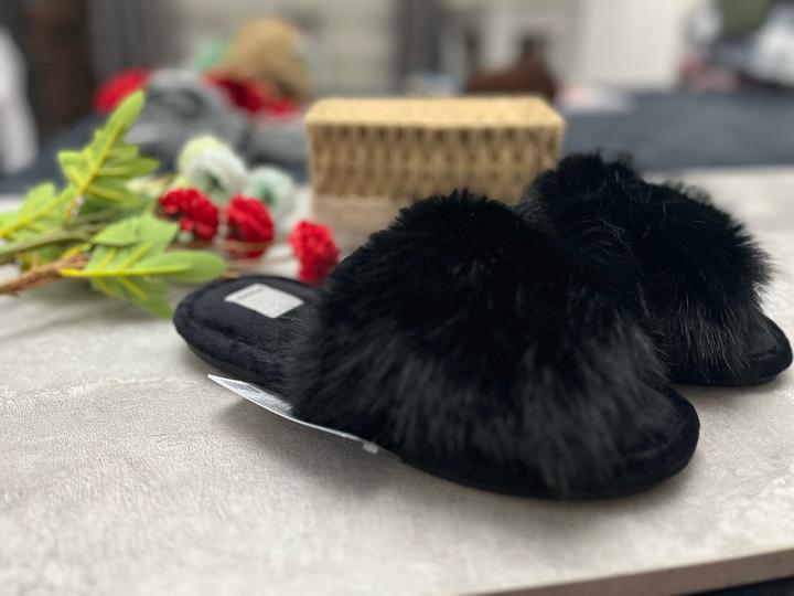 Новые домашние меховые шлепки