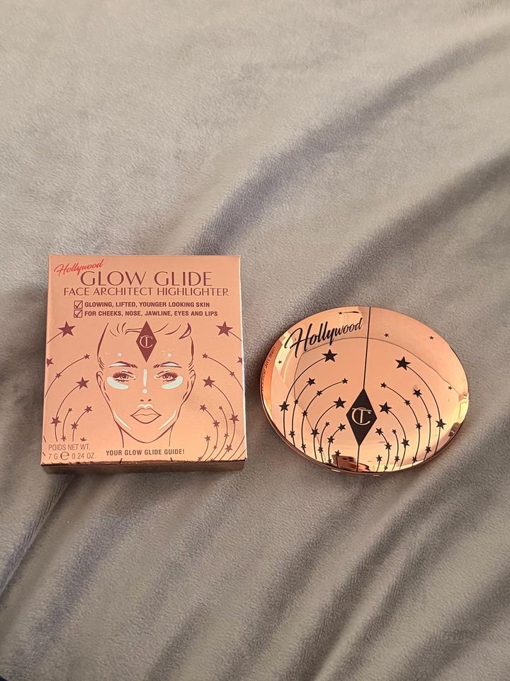 Хайлайтер Charlotte Tilbury Hollywood Glow Glide