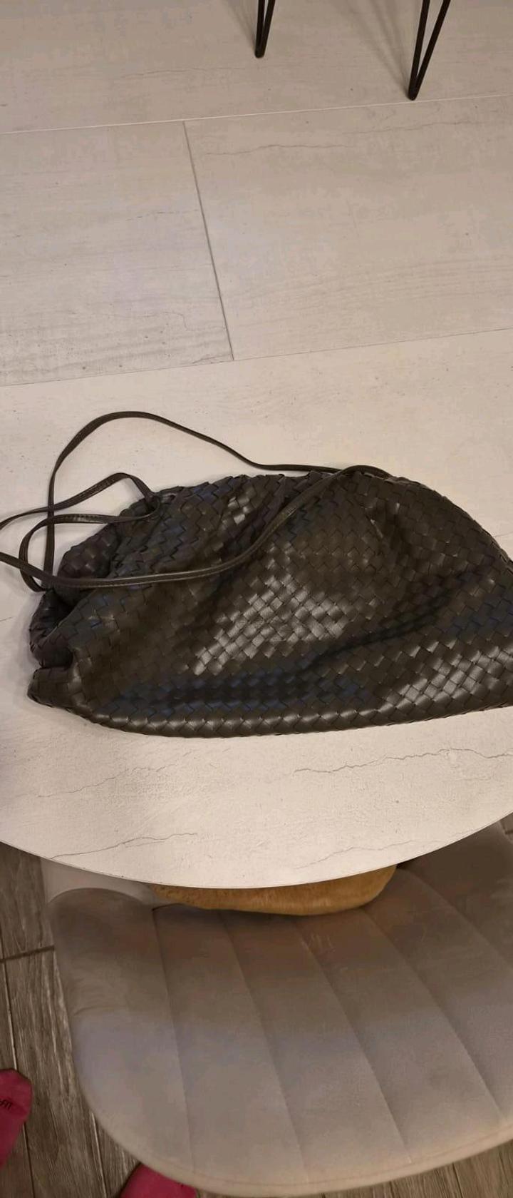 Нет бренда
