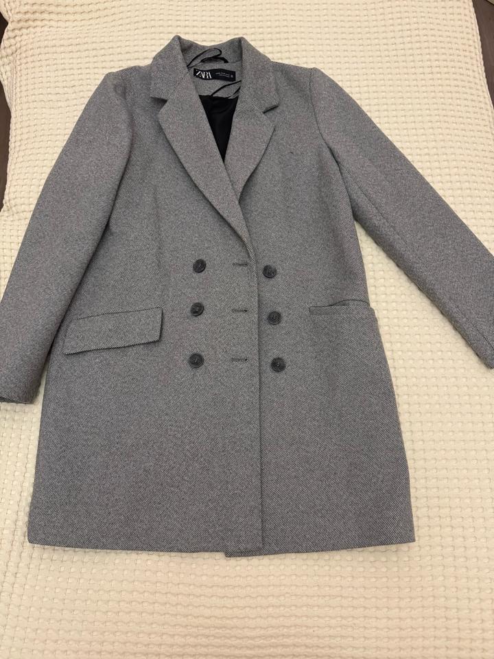 Zara Пальто