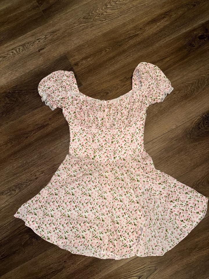bendita boutique dubai Платье в цветочек