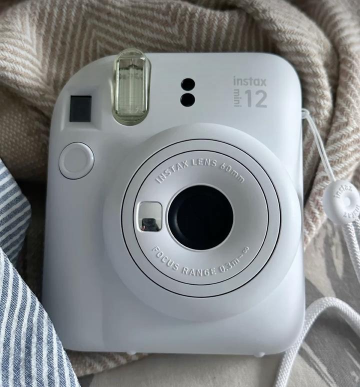 Instax