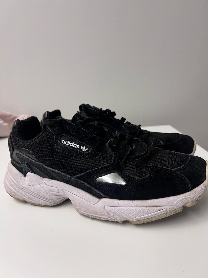 Women 5.0US Adidas Originals/Falcon