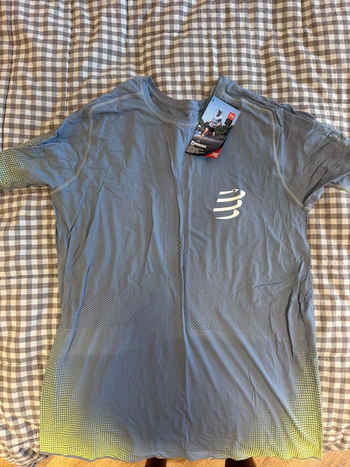 Compressport Спортивная футболка
