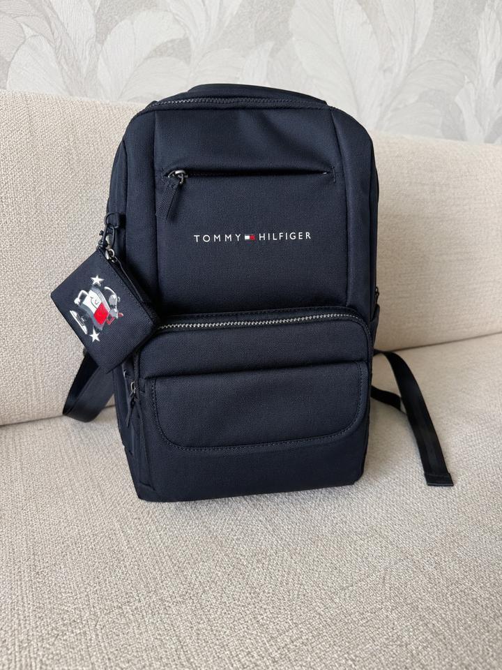 Tommy Hilfiger