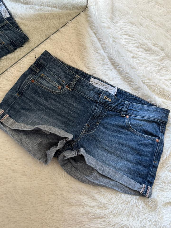 H&M