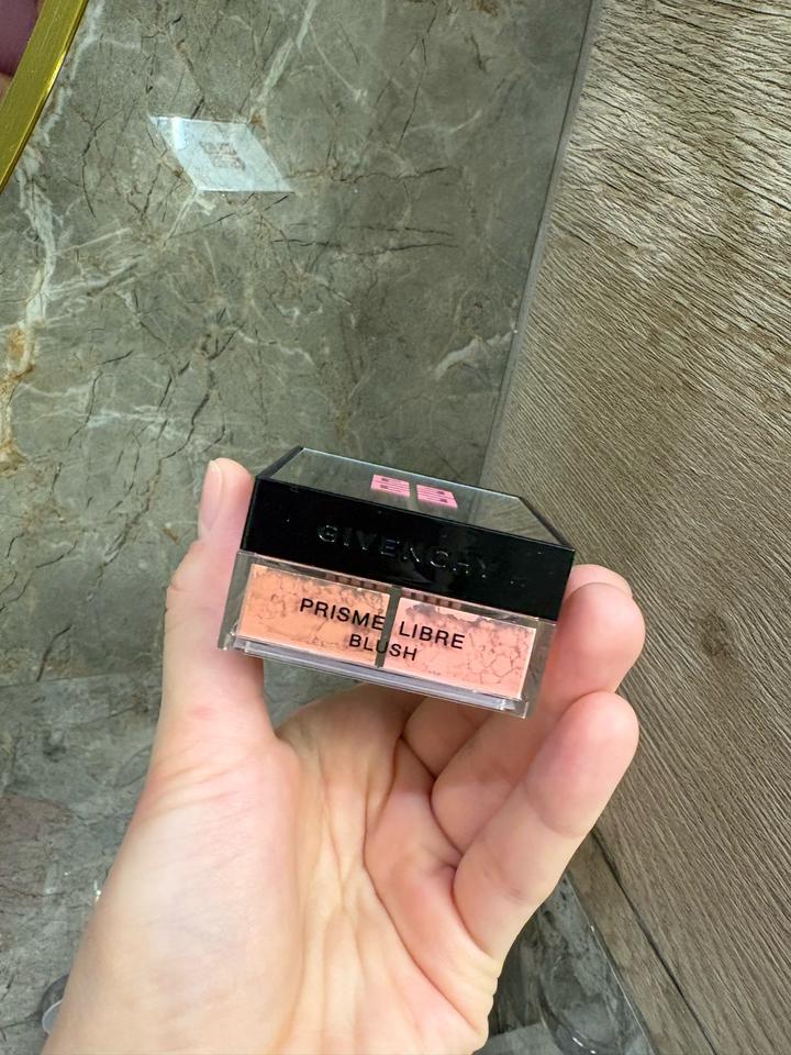 Givenchy Prisme Libre Blush