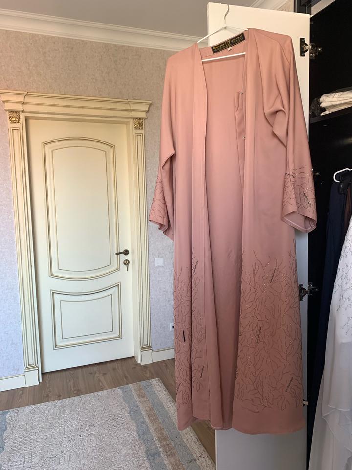 Абая Абайя из Дубая
