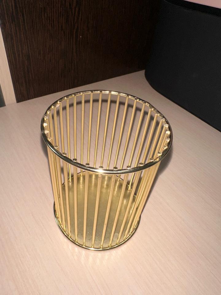 Нет бренда