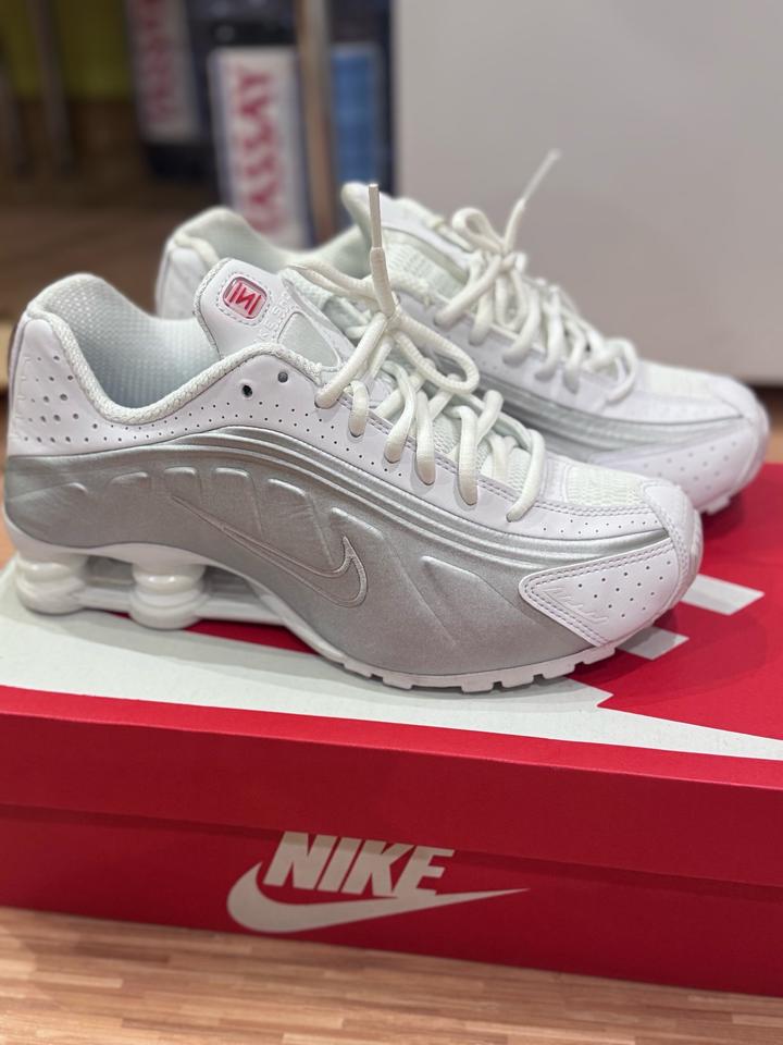 Nike