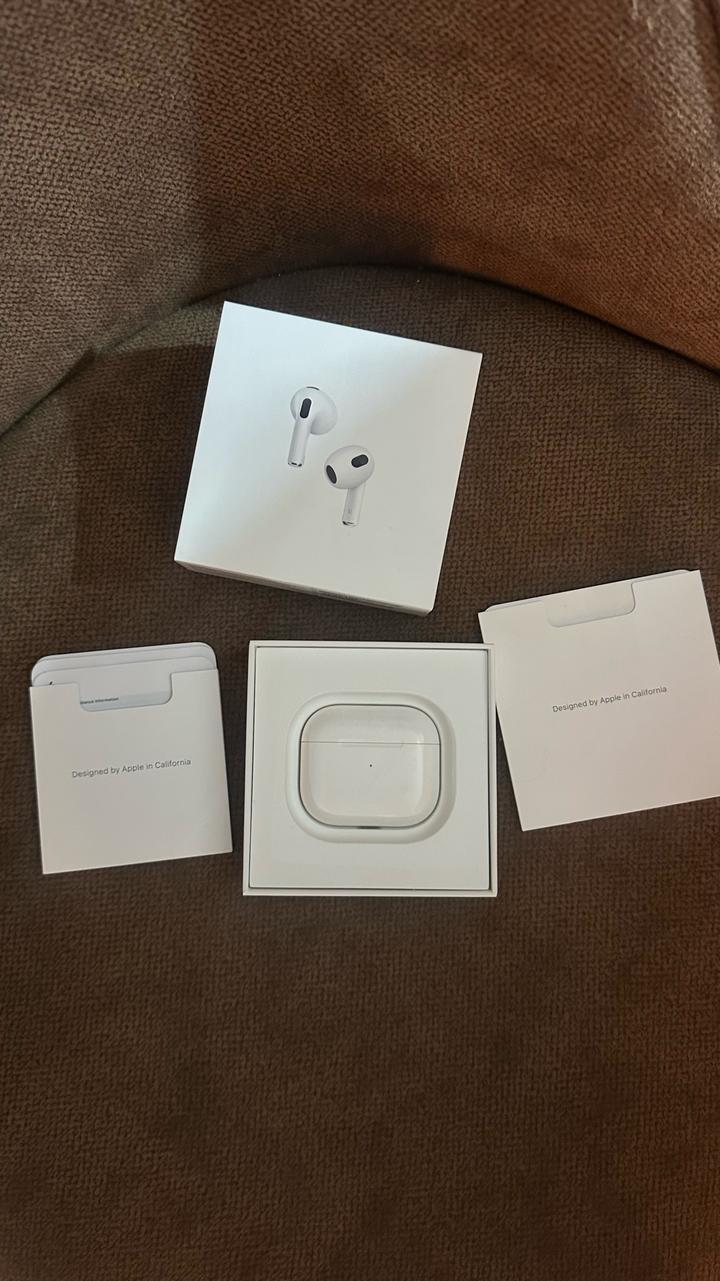 Наушники Apple AirPods 3-го поколения оригинал