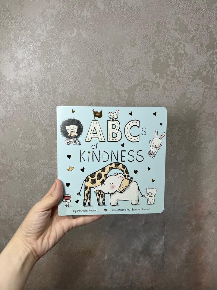 Книга для детей на английском: ABCs of Kindness