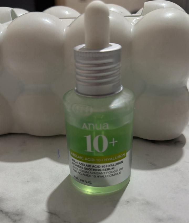 Азелаиновая кислота от Anua 10+